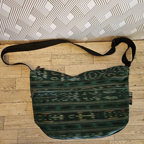 Ethnotek India Bagan Shoulder Bag Crossbody Adjustable Strap Zip Top - Picture 1 of 13